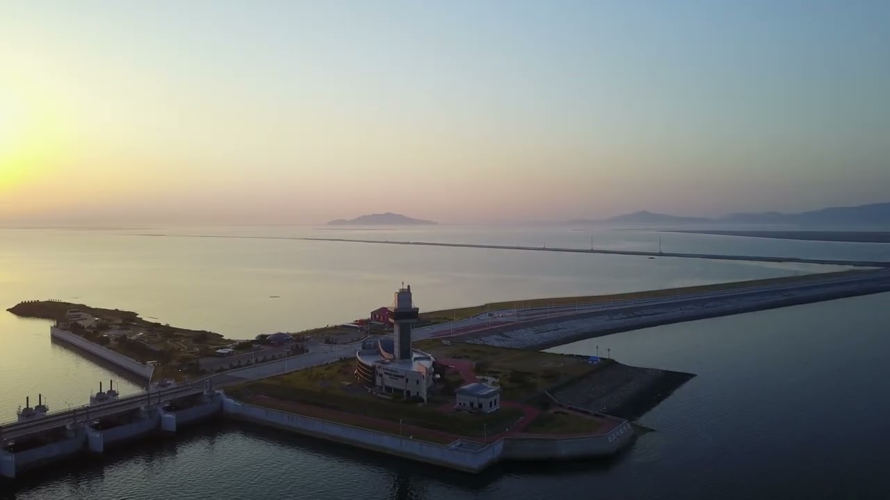 군산 새만금 방조제길 공사영상, 노을을 지는 방조제길