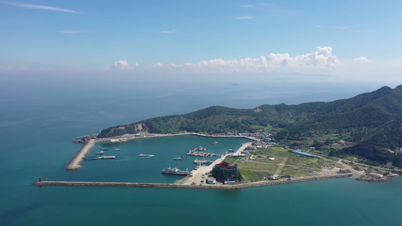 서해 앞마다 섬마을 선착장